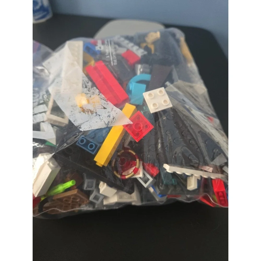 LEGO 2 LB Bags‎ Of Bulk Assorted Parts Pieces Bricks Lots of Variety
